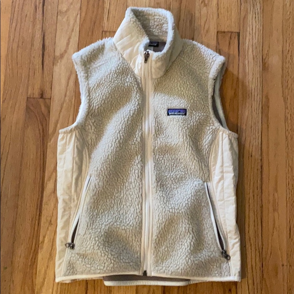 Patagonia Cream Vest - Medium.